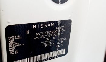 NISSAN NAVARA 2.5 E316 full